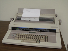 File:XEROX 6016 Memorywriter Word Processor.jpg